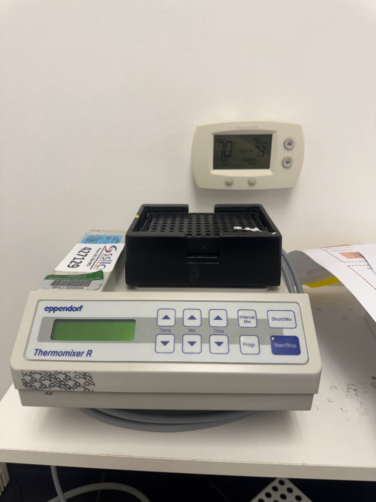Image of Eppendorf Thermomixer R Microplate Shaker